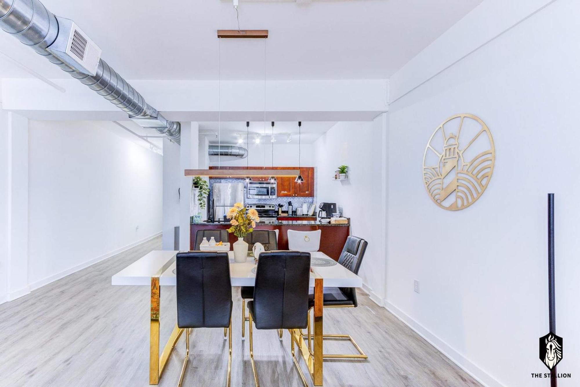 The Stallion #209 - Walk To Museums, Luxe Loft With Free Gated & Covered Parking * Memphis